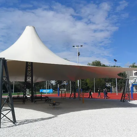 Village de vacances Youth Centre *