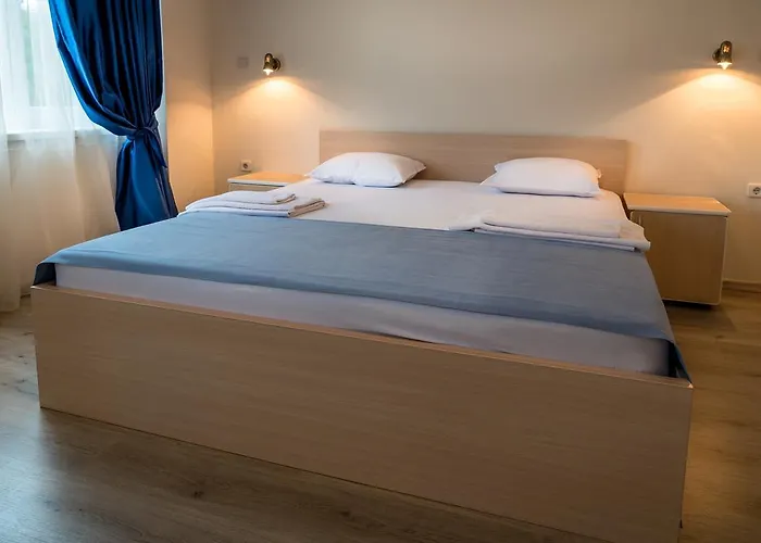 假日公园 Youth Centre